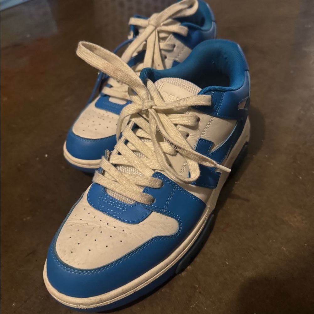 Off whites - Picture 3 of 5